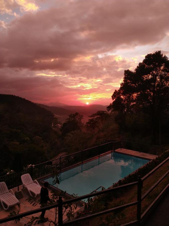 Hotel The Grand Hills Kandy Zewnętrze zdjęcie